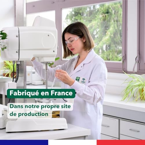 Detalle 2 de L'Arbre Vert Lessive Ecolabel Savon Végétal – Hypoallergénique, 67 lavages, 3,015 L