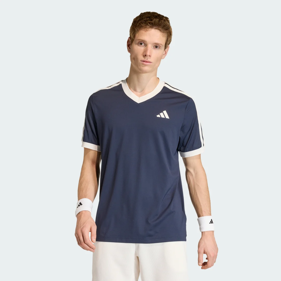 Detalle de Camiseta Tennis Classics de Adidas – Azules