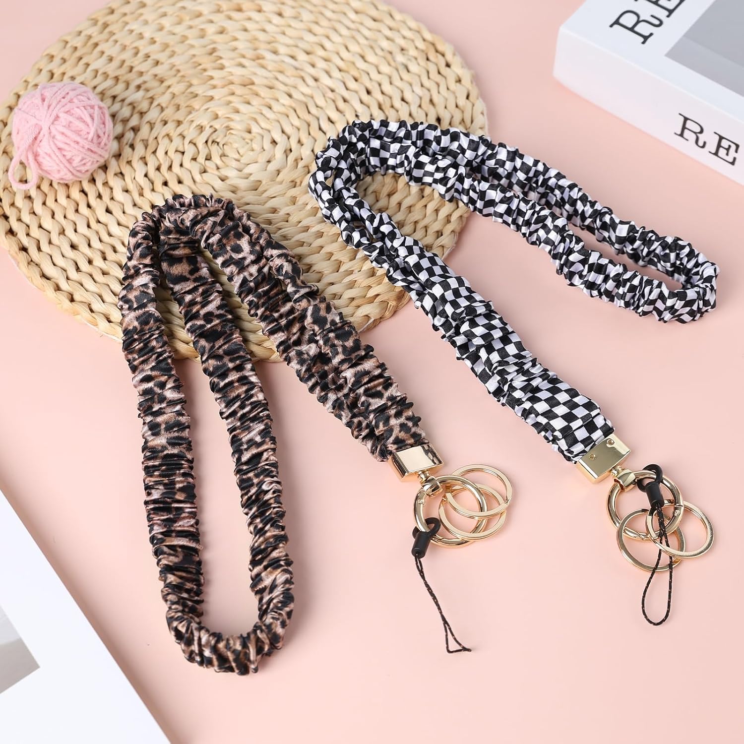 Thumbnail 6 de Scrunchie Lanyard with ID Holder, Soft Fabric