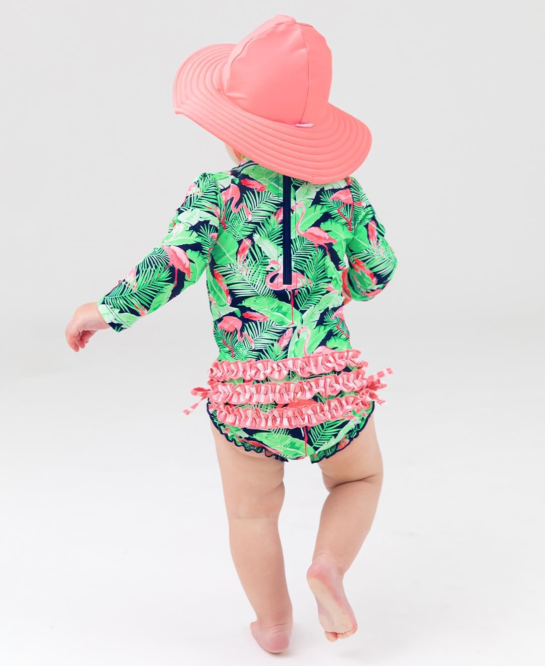 Detalle 2 de RuffleButts One Piece UPF 50+ Rash Guard