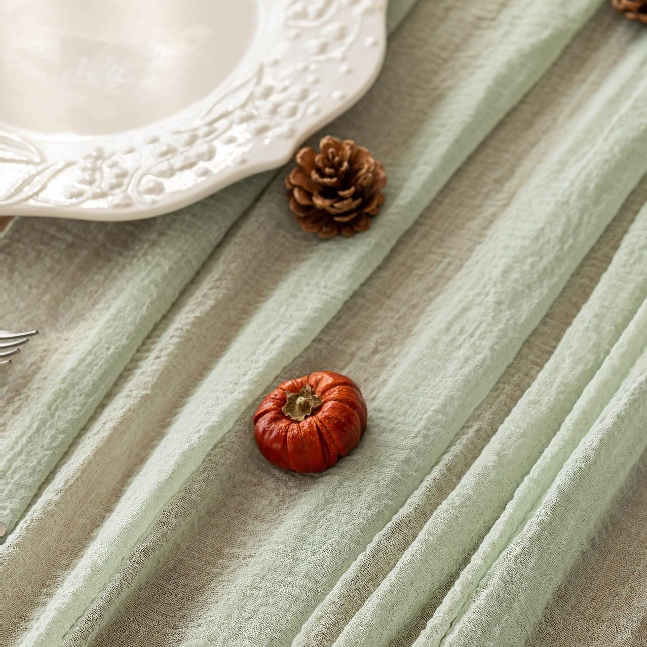 Thumbnail 1 de Keketoarrange Sage Green Cheesecloth Table Runner 120 in 🎀