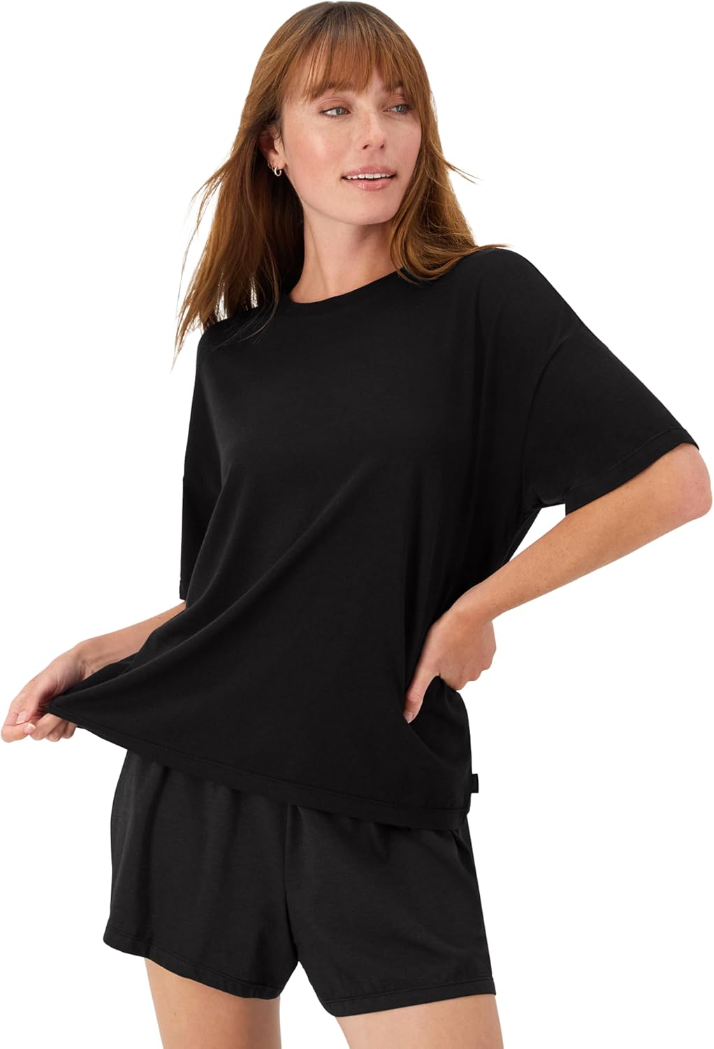 Detalle de Hanes Women’s Pajamas Set (Comfywear) — SupertSoft T-Shirt & Sleep Shorts