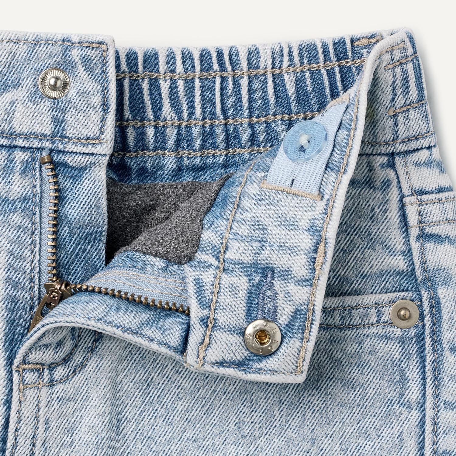 Thumbnail 3 de Amazon Essentials Girls' Medium Stretch Regular-Fit Denim Skort
