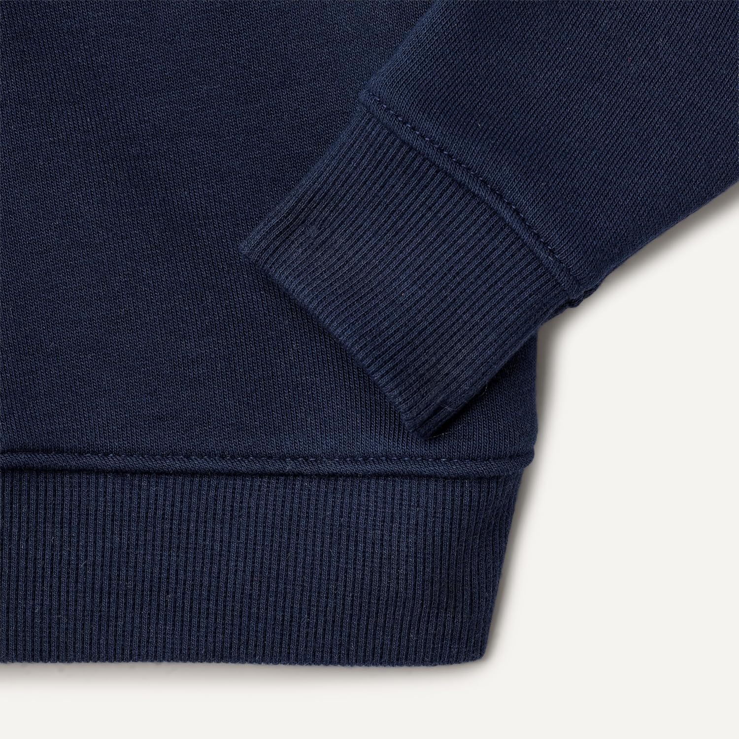 Detalle de Amazon Essentials x Sofia Grainge Babies, Toddlers and Boys' French Terry Polo Sweatshirt