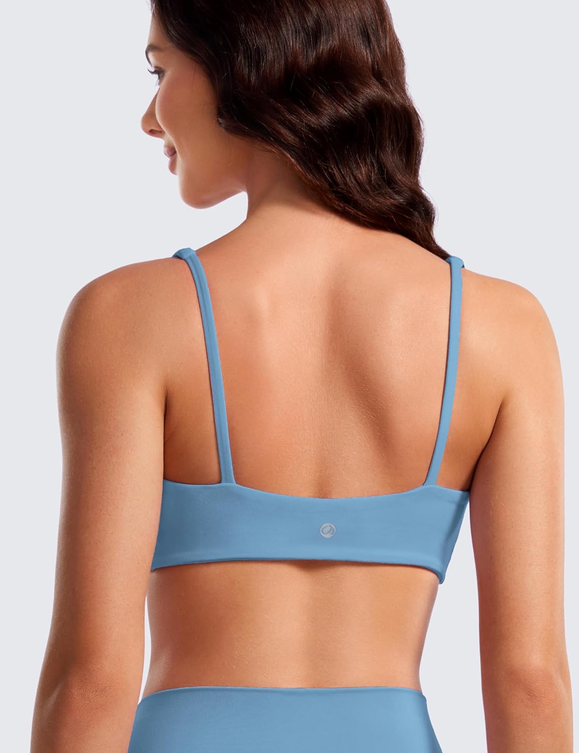 Detalle 2 de CRZ YOGA Butterluxe : brassière de yoga pour femmes à bretelles fines et coussinets amovibles