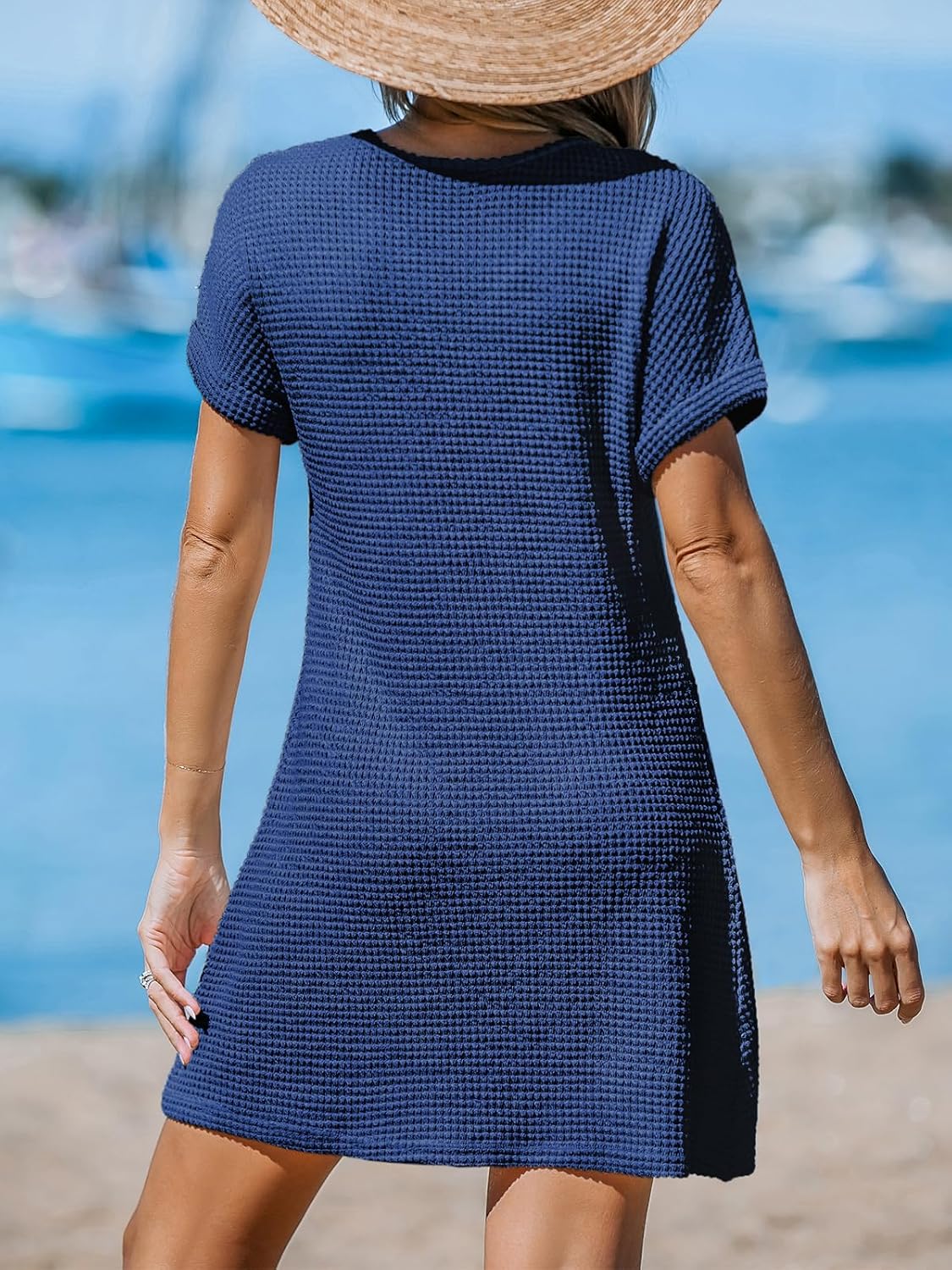 Detalle de Cupshe Costume da bagno da donna in maglia a nido d'ape con orlo torcito e maniche corte – copricostume estivo versatile