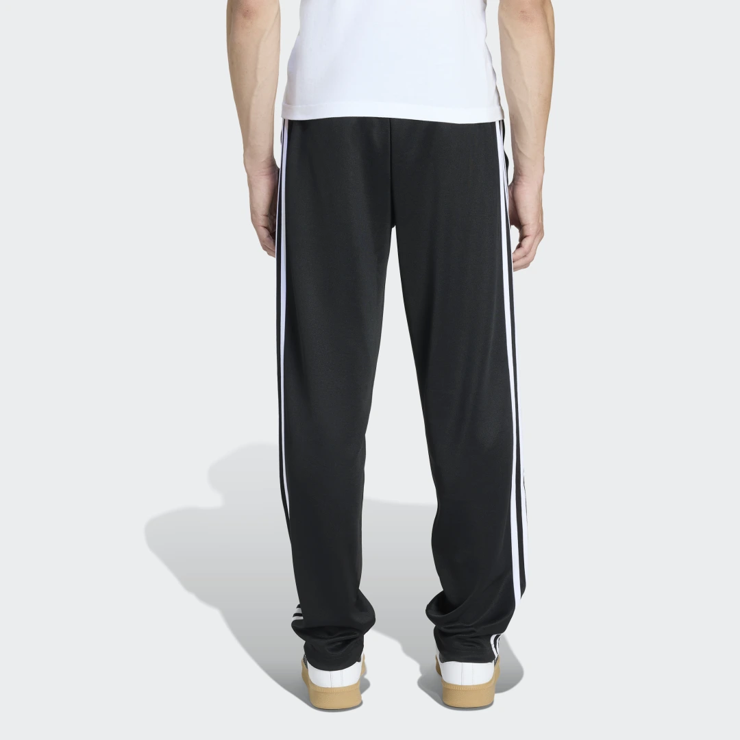 Detalle 2 de Adidas Pantalón regular negro