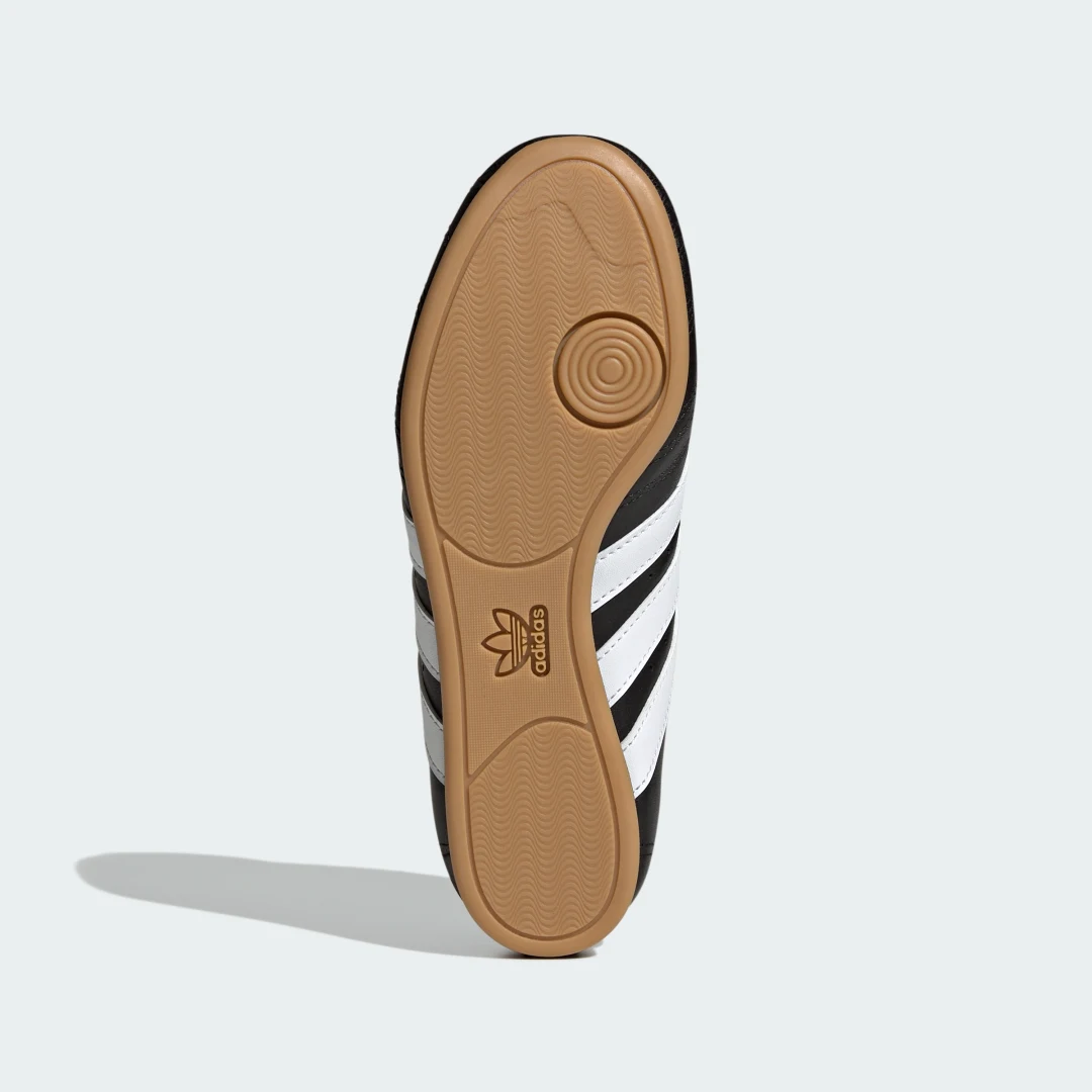 Detalle de Zapatilla con cordones adidas Taekwondo — Negro