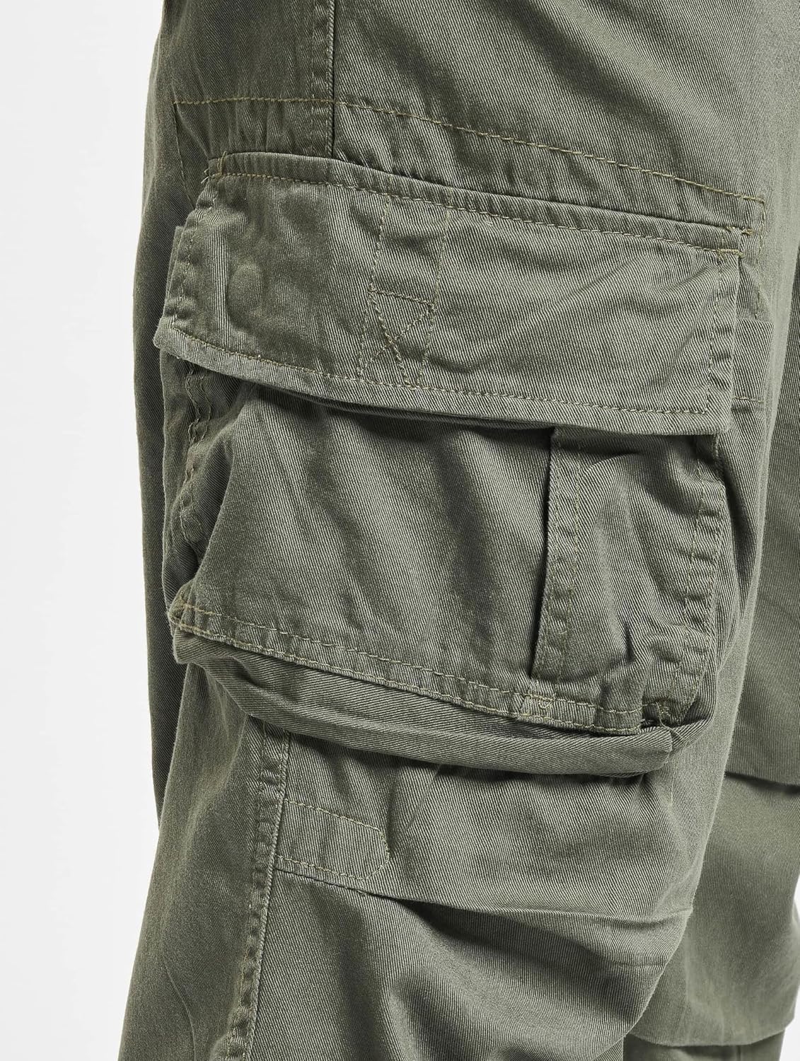 Detalle de Brandit Urban Legend 3/4 Shorts – Vintage-Look, 3/4-Länge, bequemer Sommer-Style
