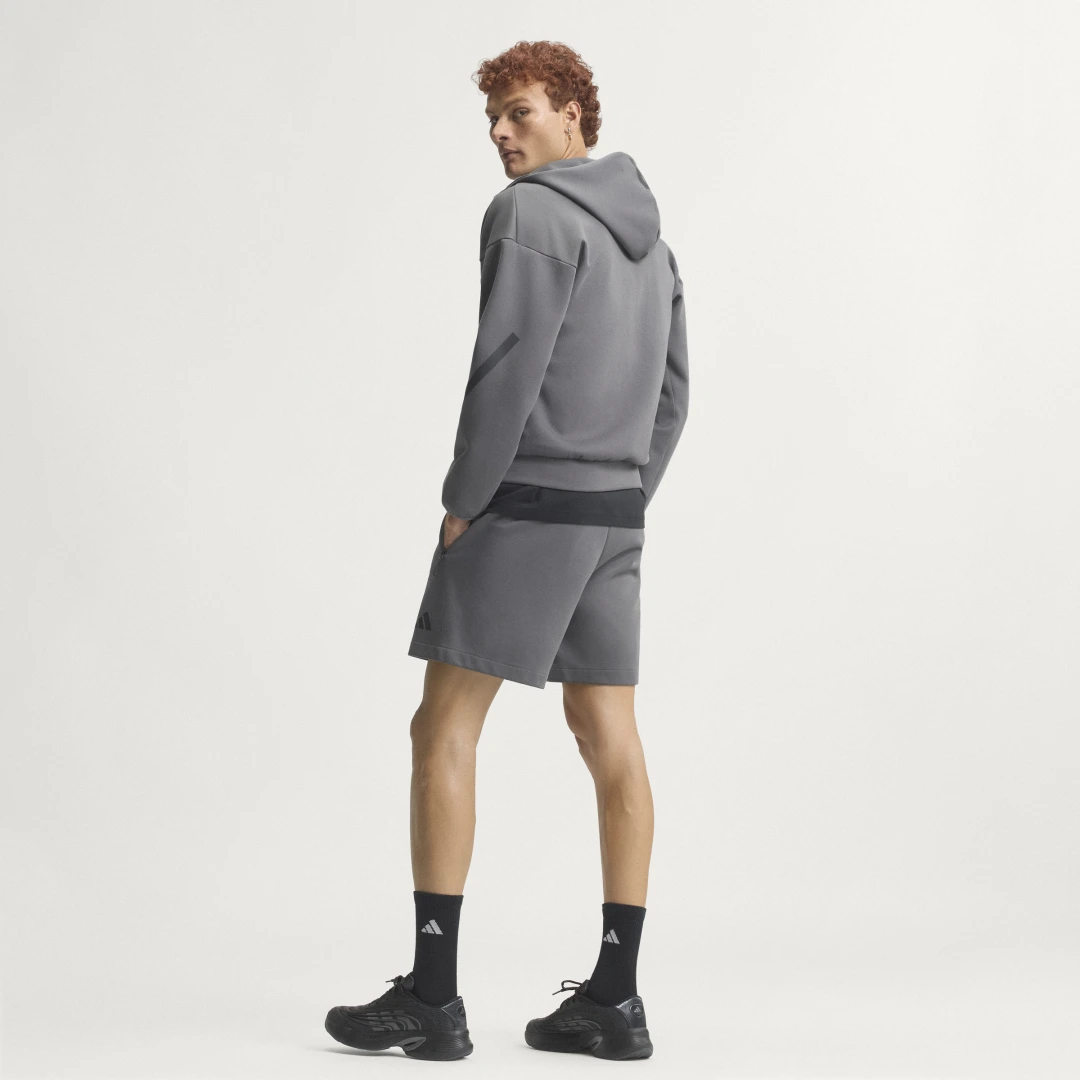 Detalle de Sudadera Adidas Z.N.E. con cierre de cremallera (gris)