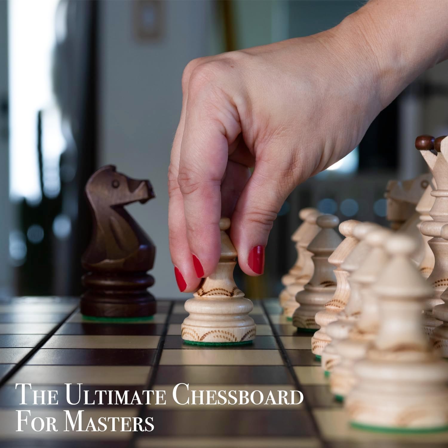 Detalle 2 de Wegiel Imperator 21-Inch Luxury Wooden Chess Set