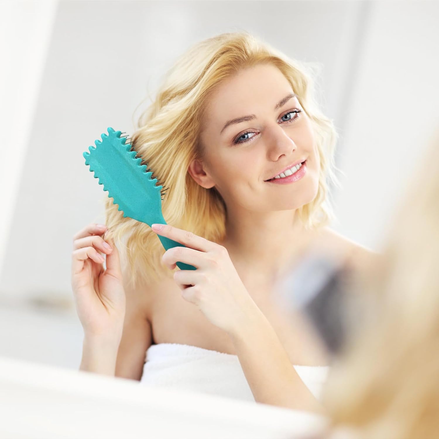 Detalle de CNMTCCO Curl Definition Styling Brush, Green Oval Brush for Curly Hair