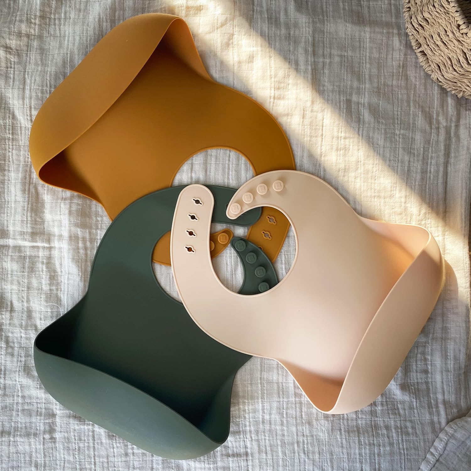 Thumbnail 2 de Moonkie Baby Bibs: 3-Piece Silicone Feeding Bibs for Babies and Toddlers