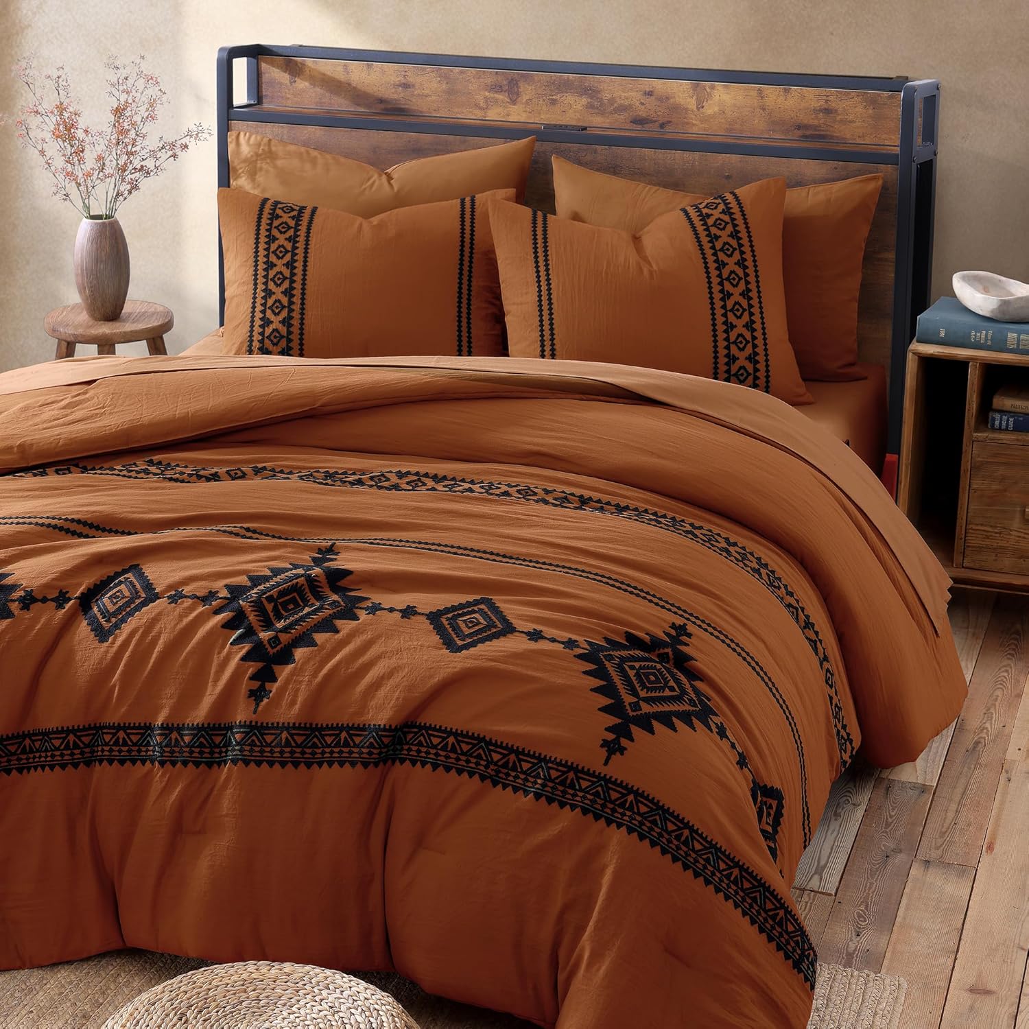 Thumbnail 2 de MaiRêve Embroidery Comforter Set (Burnt Orange) — Boho Farmhouse Western Queen Bed in a Bag, 7-Piece