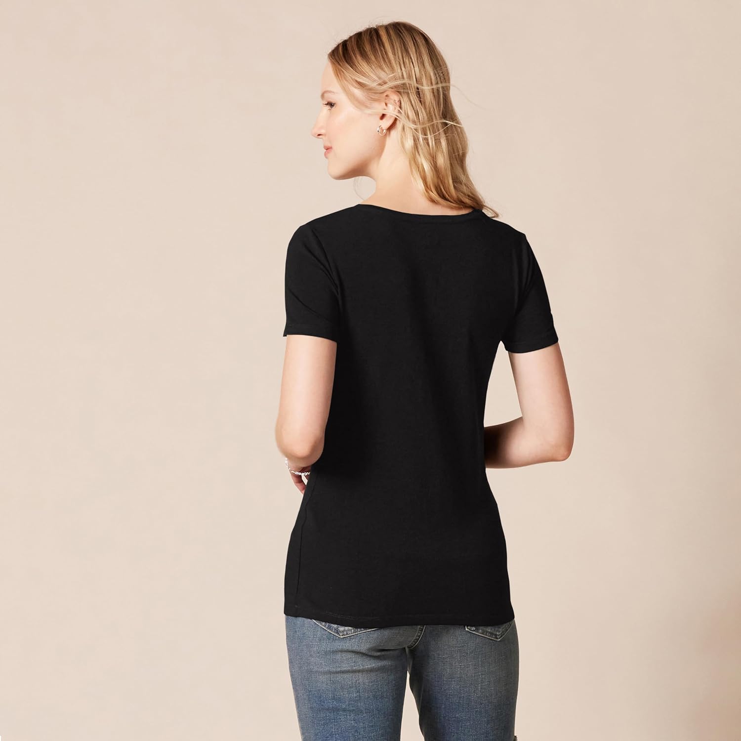 Thumbnail 2 de Amazon Essentials Damen Kurzarm-T-Shirt Regular Fit aus Baumwoll-Modal-Mix (Rundhals oder V-Ausschnitt) im Multi-Pack