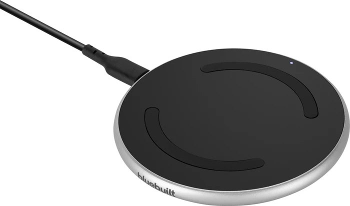 Detalle de BlueBuilt kabelloses Ladegerät 10 W in Schwarz – praktisches Qi-Laden ohne Kabel