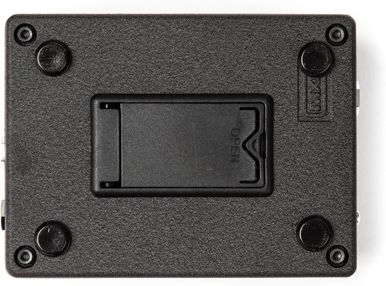 Detalle de MXR M80 Bass D.I.+ basvoorversterkerpedaal met clean- en distortionkanalen