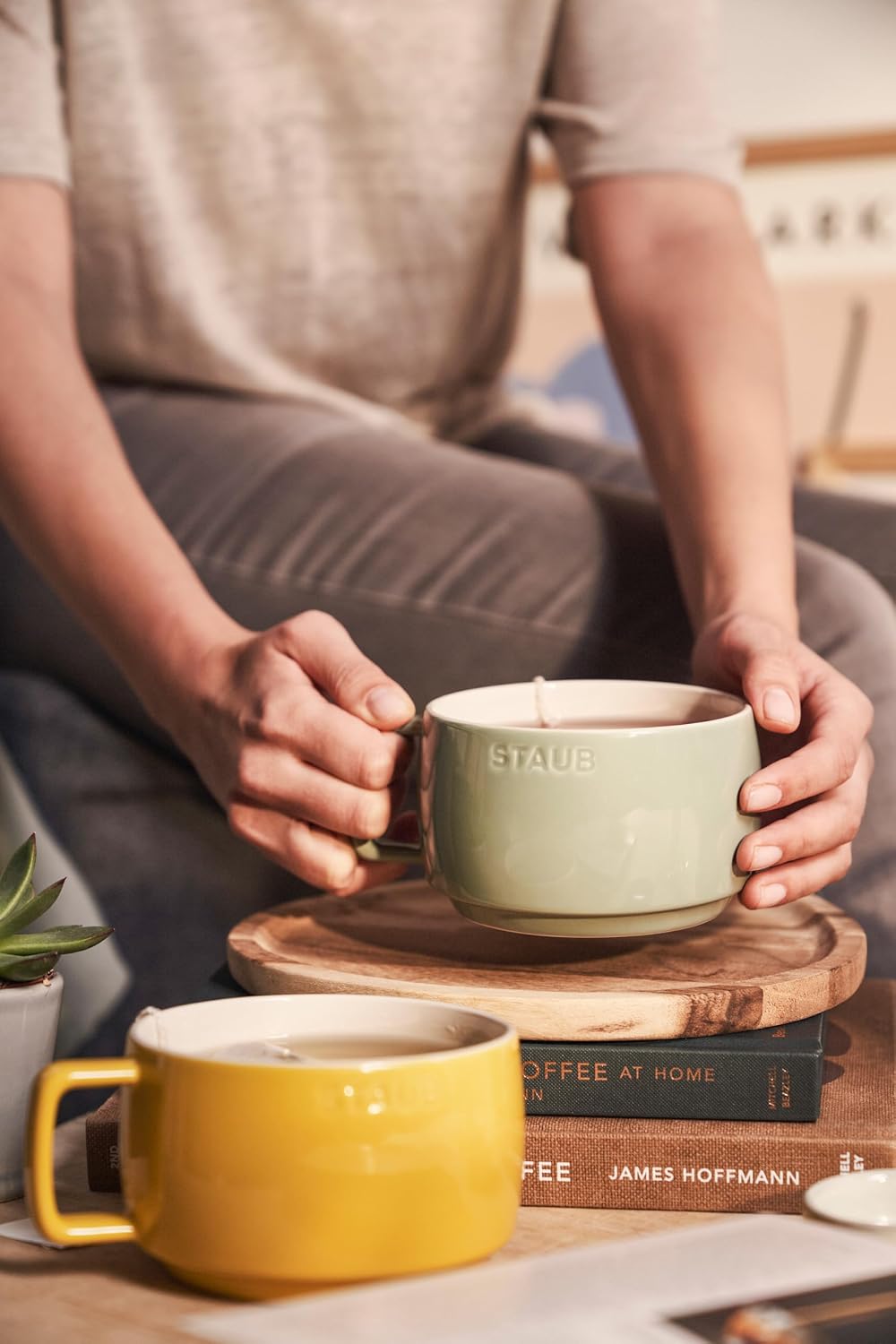 Detalle de ストウブ Ceramic Stacking Mug Z1029-088 スープマグ 500ml シトロン 耐熱陶器