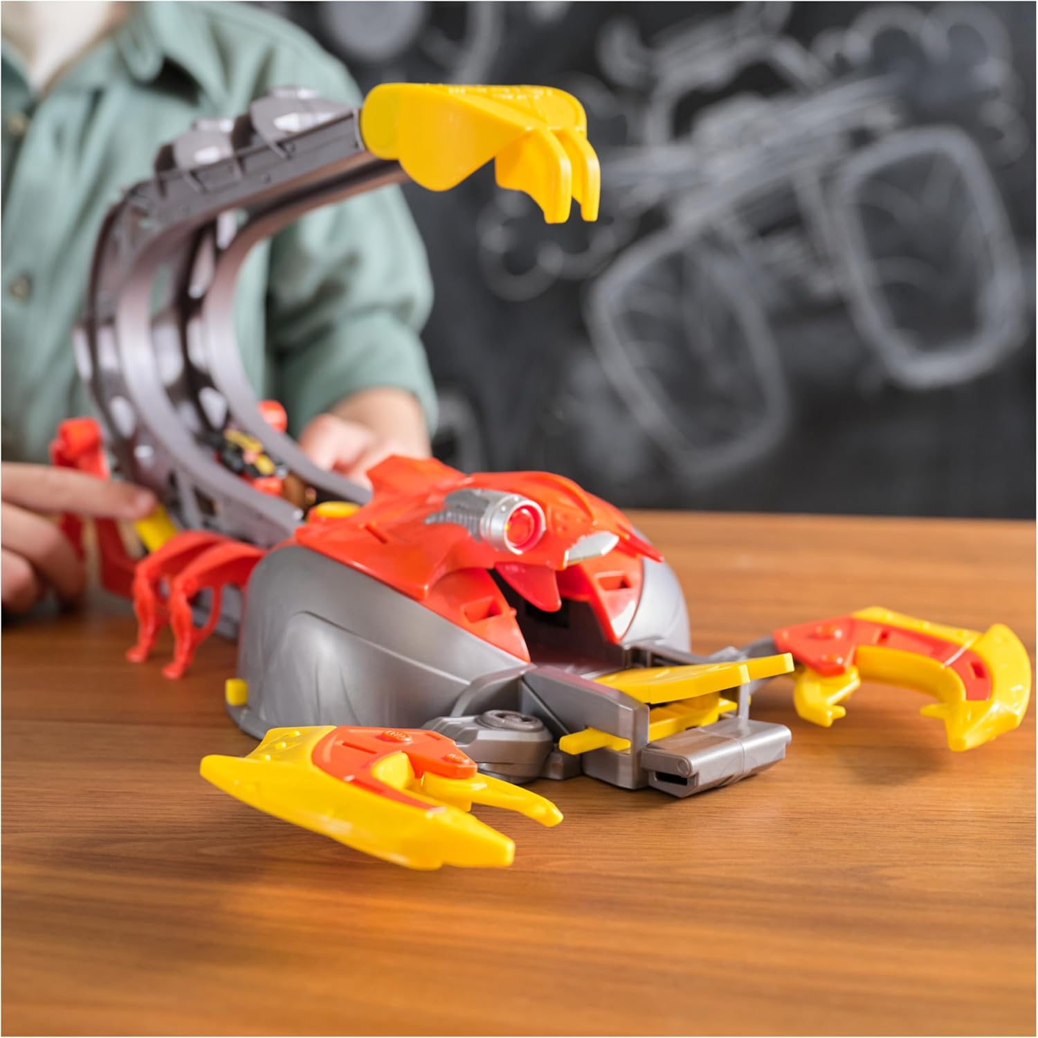 Detalle de Monster Jam Mini Jams Coffret 2 mini-monster trucks El Toro Loco Venom Velocity Scorpion et Max-D (1:87)