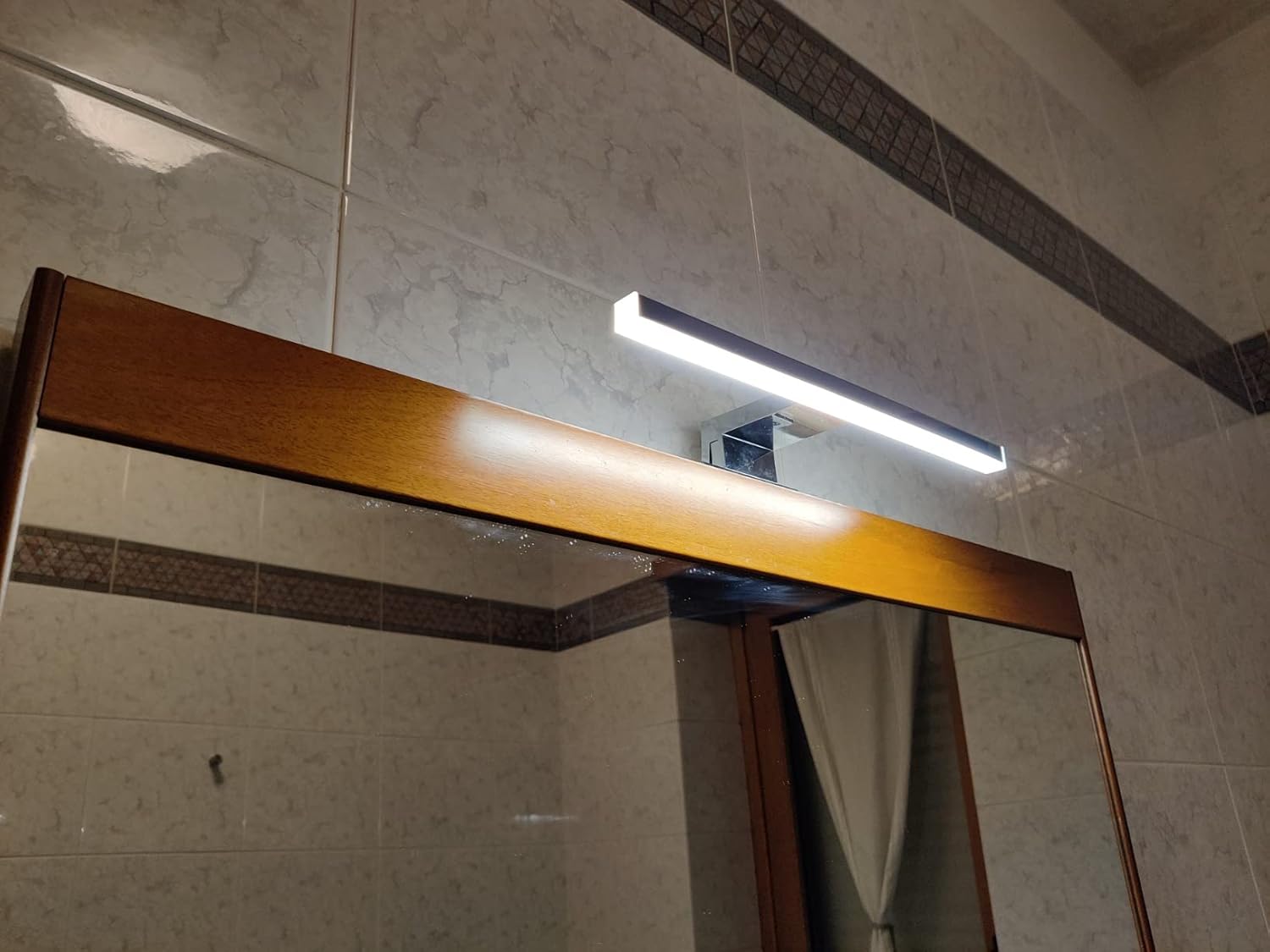 Detalle 1 de Azhien Lámpara de Espejo de Baño LED 5W, 30 cm y 4000K (IP44) blanco neutro