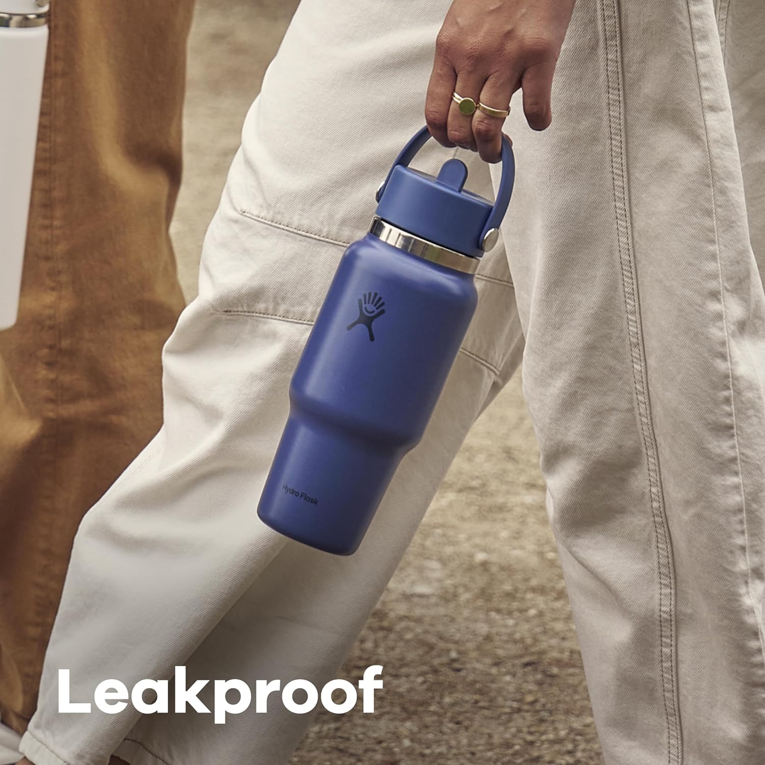 Detalle de Hydro Flask Wide Flex Straw Travel Bottle 946 ml – Acier inoxydable, étanche, 24 h de froid, grande ouverture