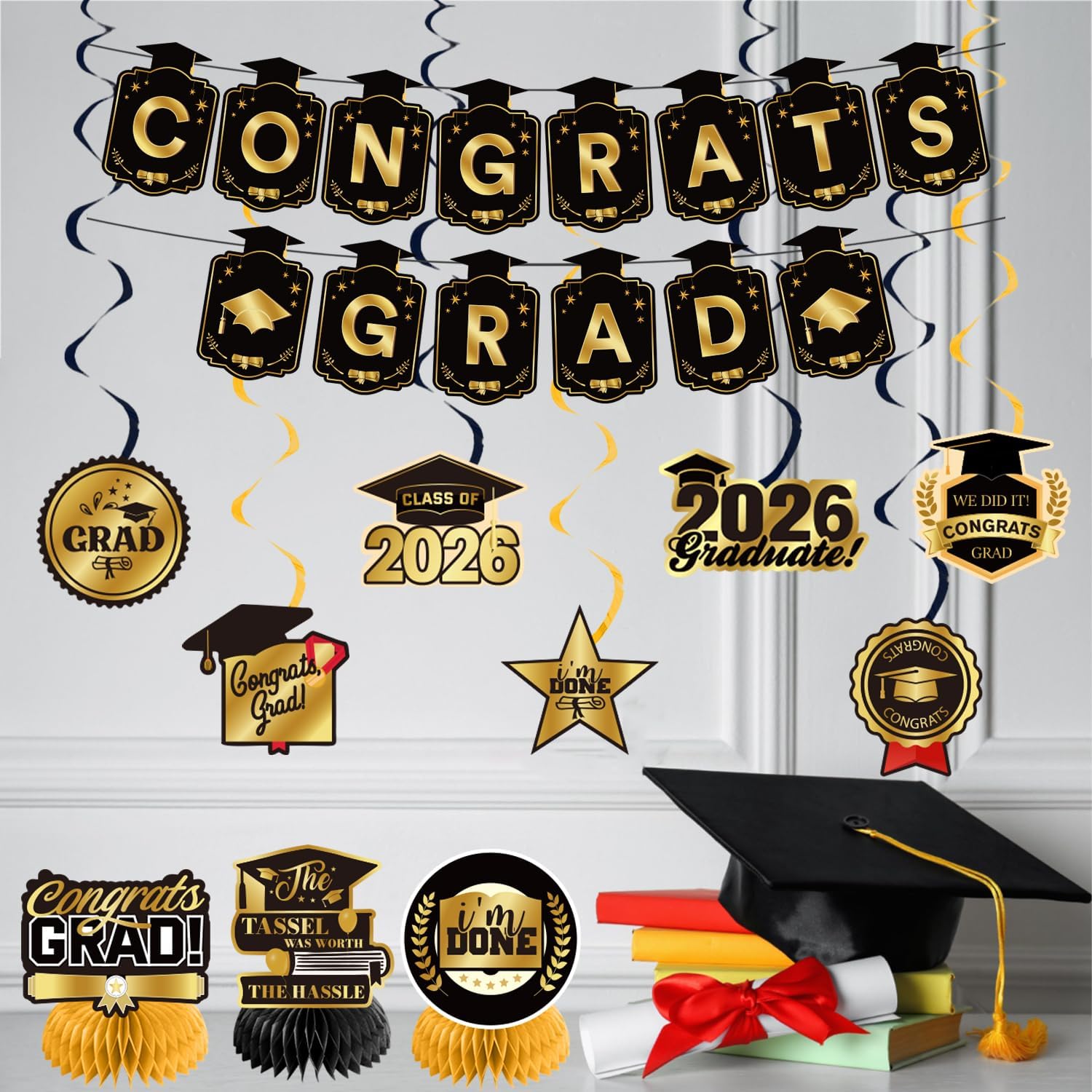 Detalle 2 de Graduation Decorations 2026 Gold Themed Set (Congrats Grad Banner, Backdrop, Balloons & Streamers) — Complete Party Supplies for Class of 2026