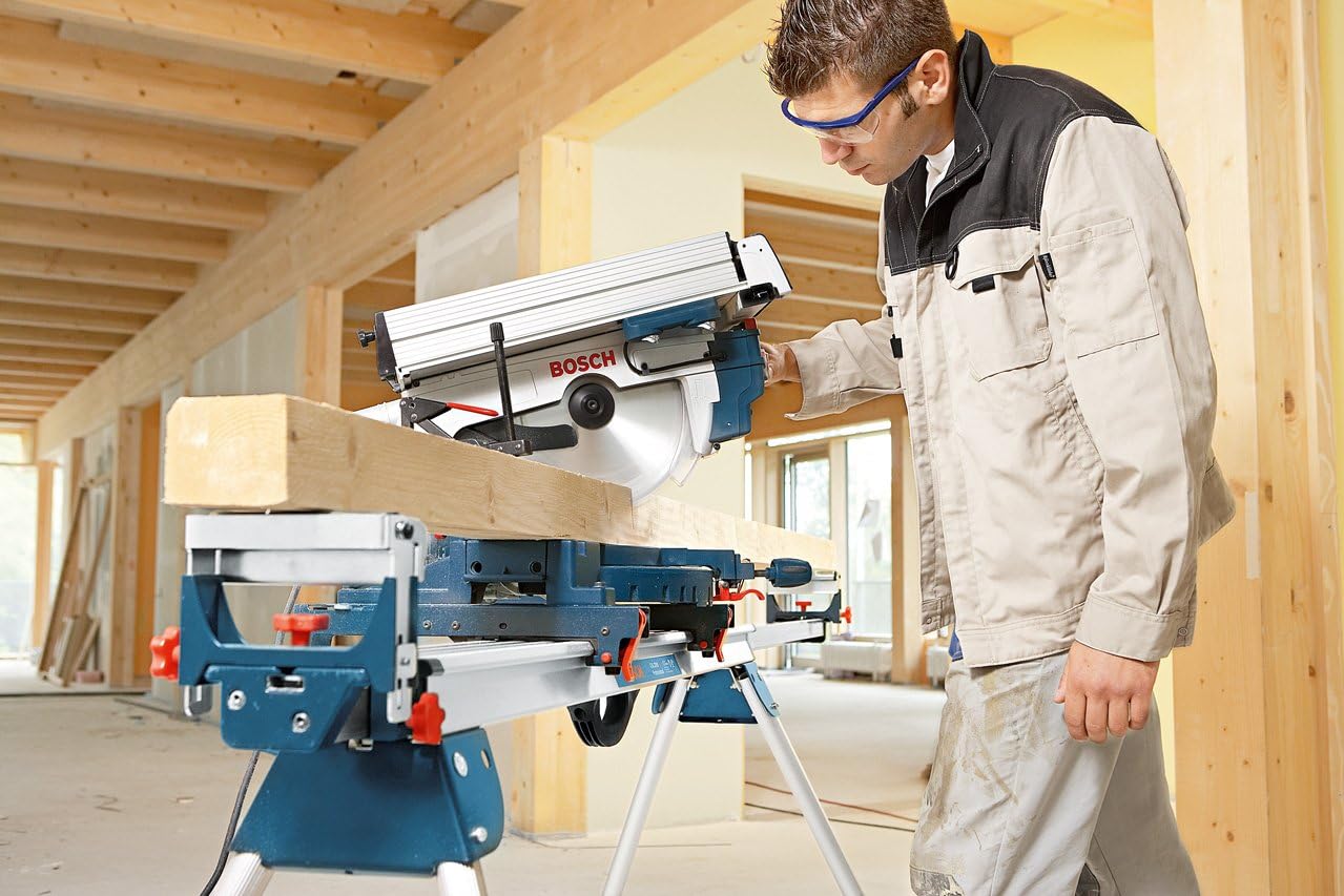 Thumbnail 3 de Bosch Professional GTM 12 JL scie à onglets et scie à table — précision et polyvalence