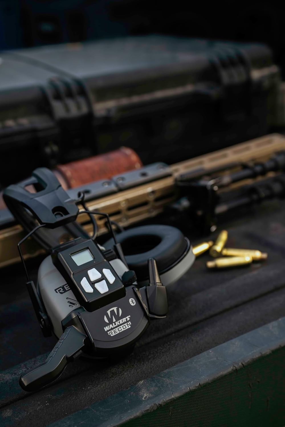 Detalle de Walker’s Recon Walkie-Talkie Hybrid Comms with Bluetooth, GPRS, and 3-Mile Range