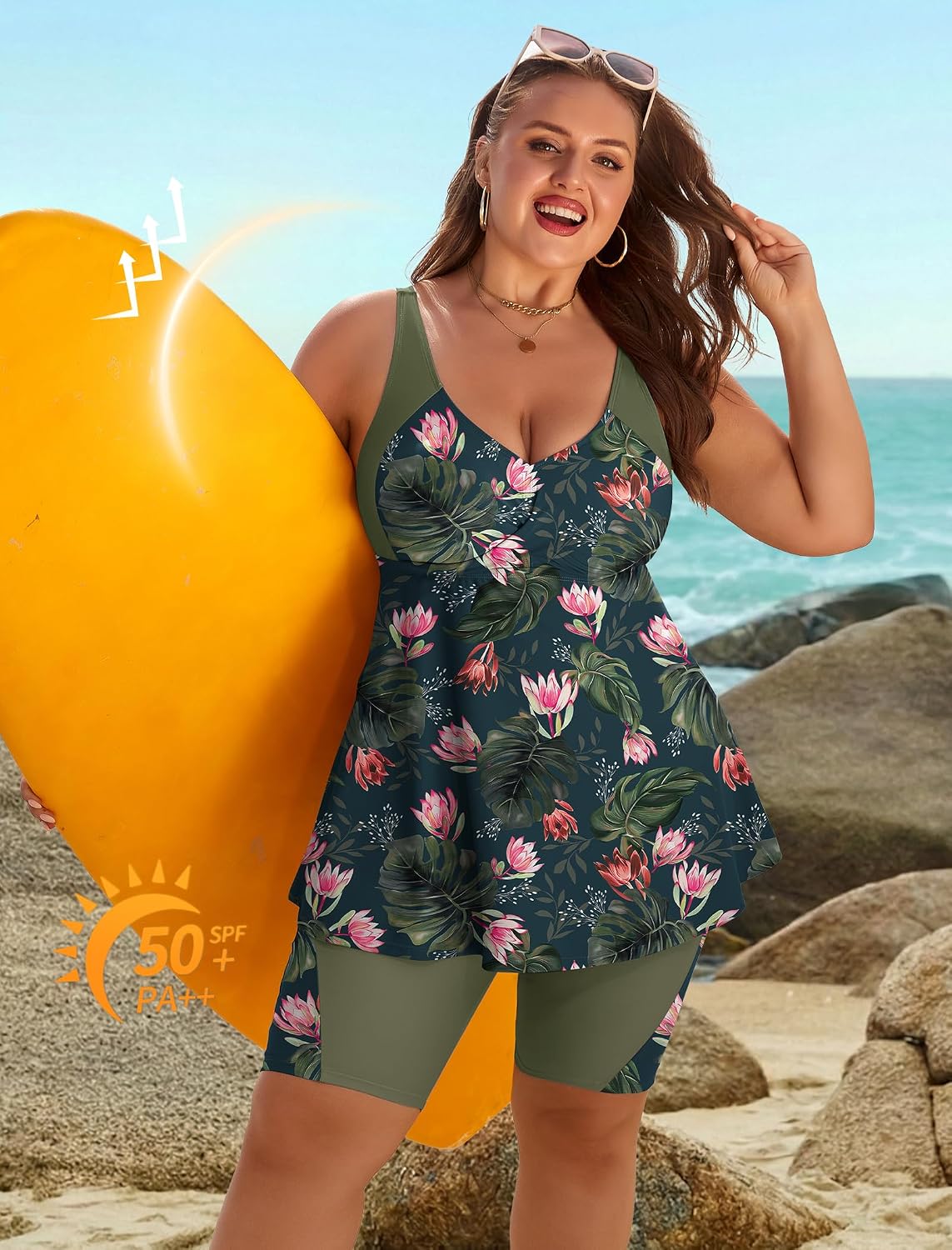 Detalle de Arolina Plus Size Modest Tankini with Shorts – Two-Piece Swimsuit for Full Figure