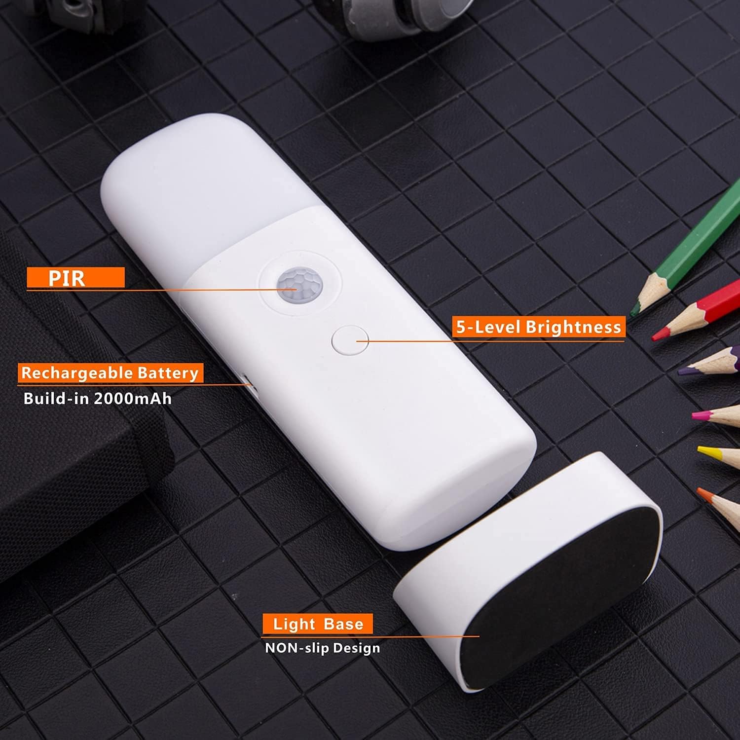 Thumbnail 1 de Butilove NL01 – przenośna lampka nocna LED z czujnikiem ruchu i akumulatorem 2000 mAh