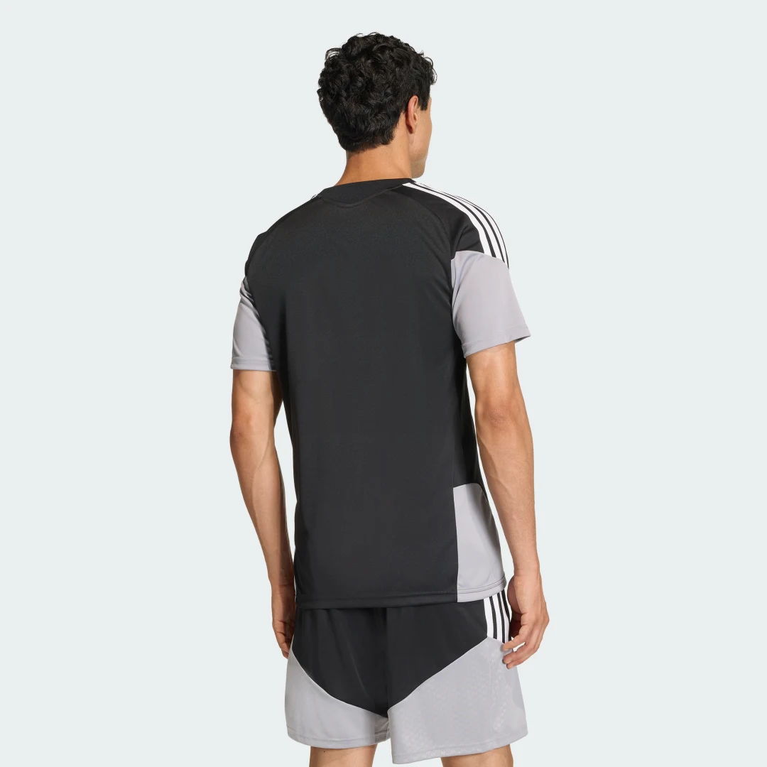 Detalle 2 de Camiseta de entrenamiento Tiro 26 Competition de Adidas — Negro