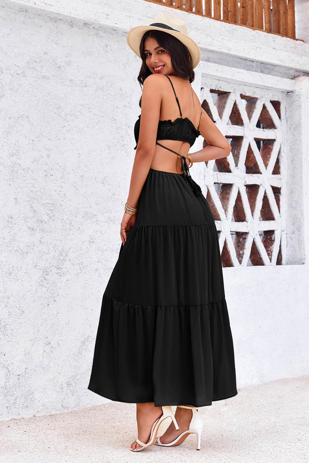 Thumbnail 4 de Fisoew Women's Spaghetti Strap Maxi Dress: Flowy, Backless Boho Summer Essential