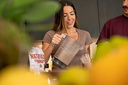 Detalle de Proteína Vegana Chocolate BIO de Natruly: armonía entre sabor y naturalidad