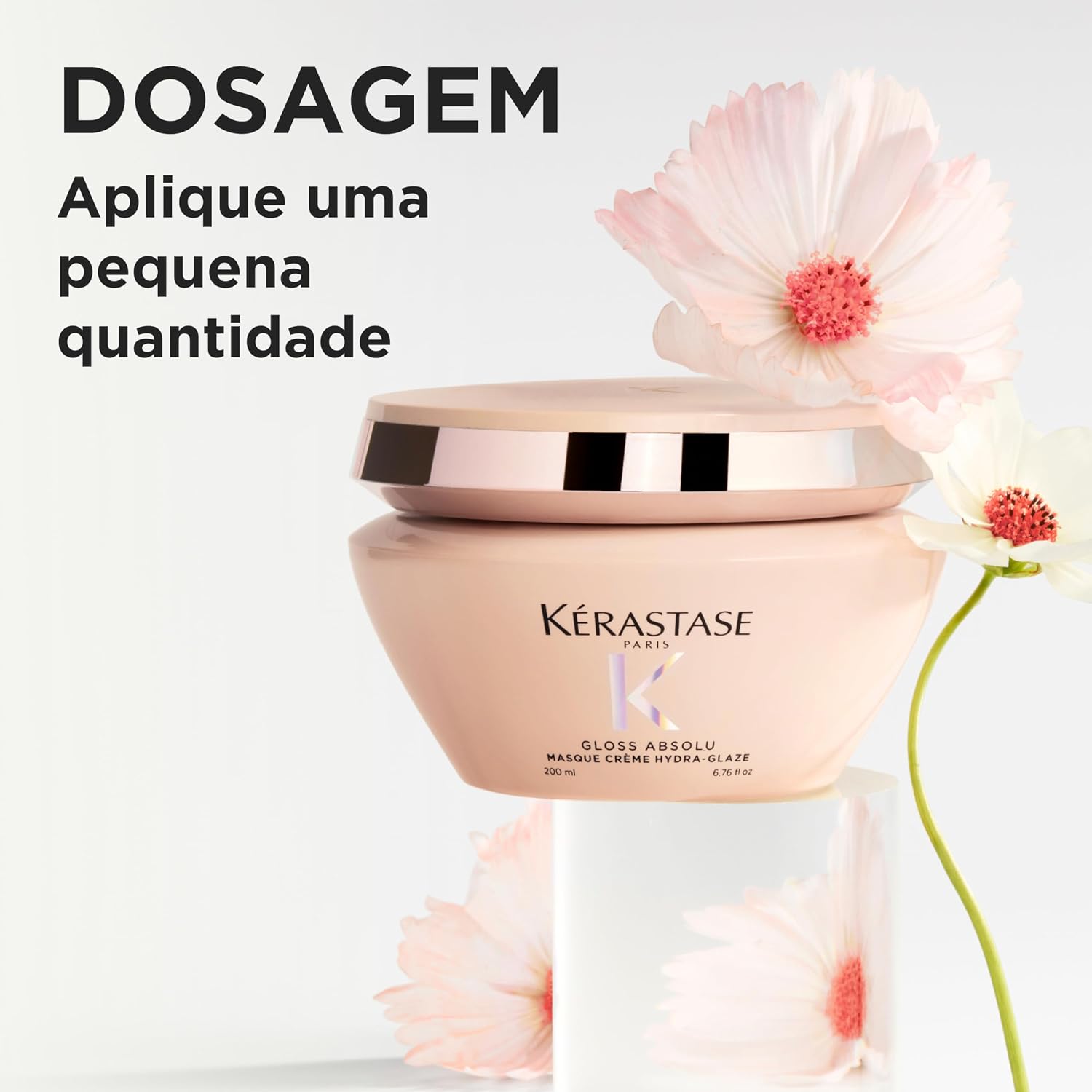 Detalle de Kérastase Gloss Absolu Masque Crème Hydra-Glaze hair mask (200 ml) for shine and smoothness