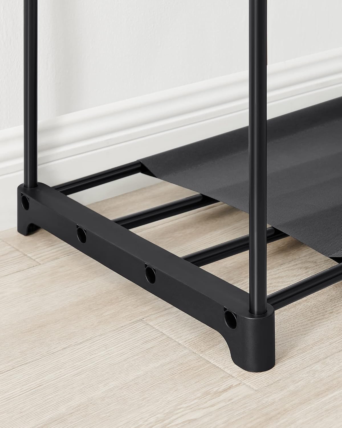 Detalle de SONGMICS RYLAN RYG036B02 Clothes Wardrobe, 4 Hanging Rods, Ink Black