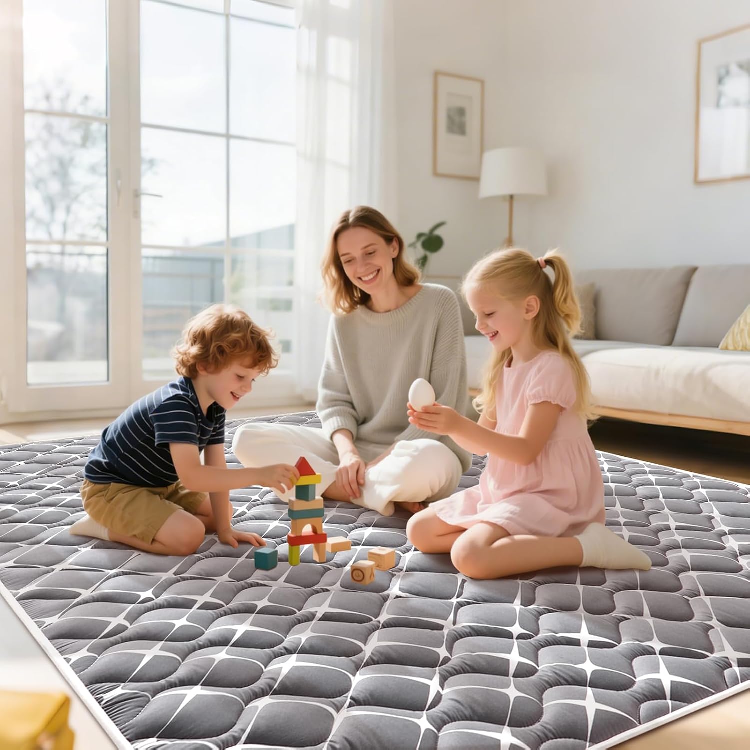 Thumbnail 1 de Vibe bear 71" x 59" Foldable Baby Play Mat, Thick Foam, Machine Washable