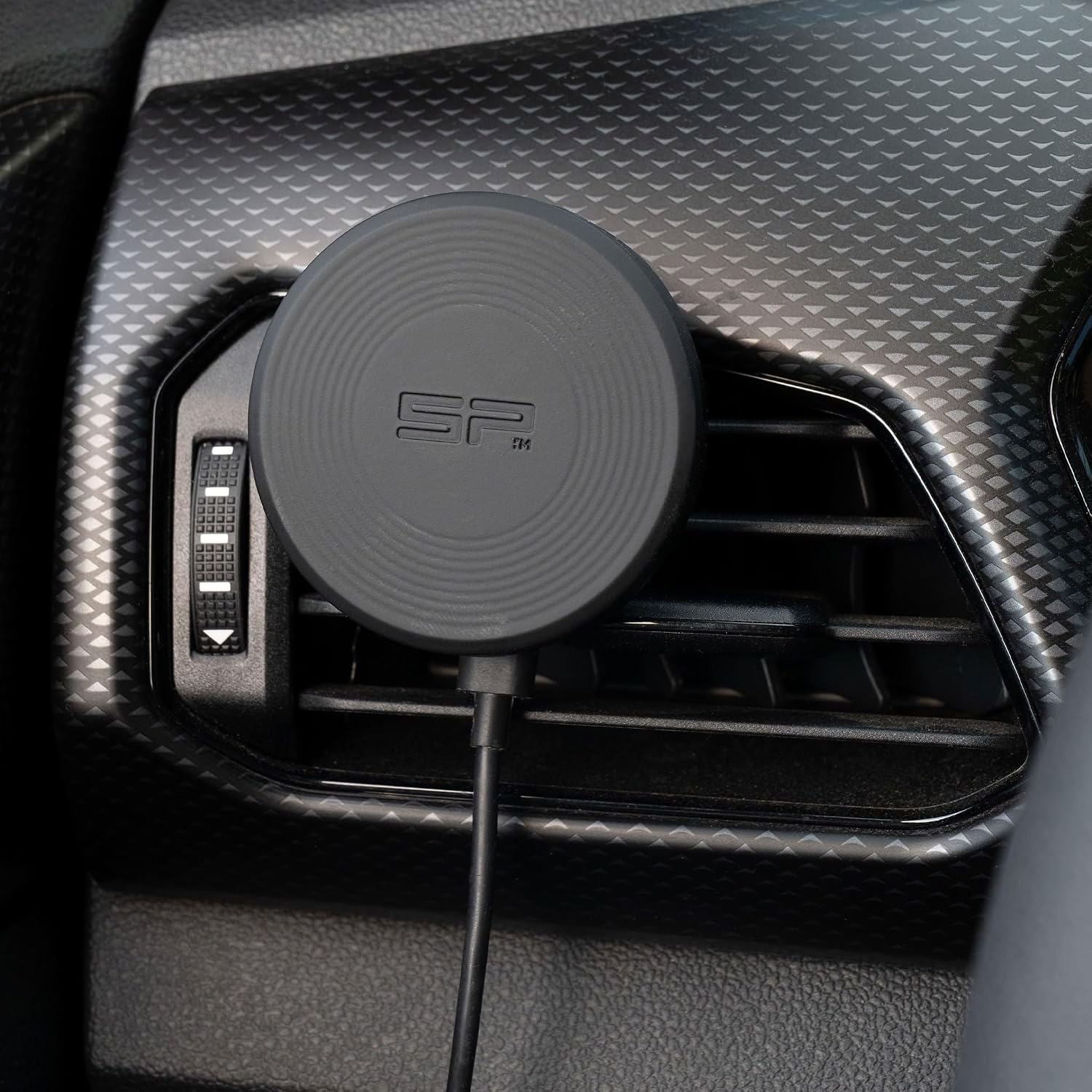 Detalle 2 de SP CONNECT Charging Vent Mount Caricatore Magnetico