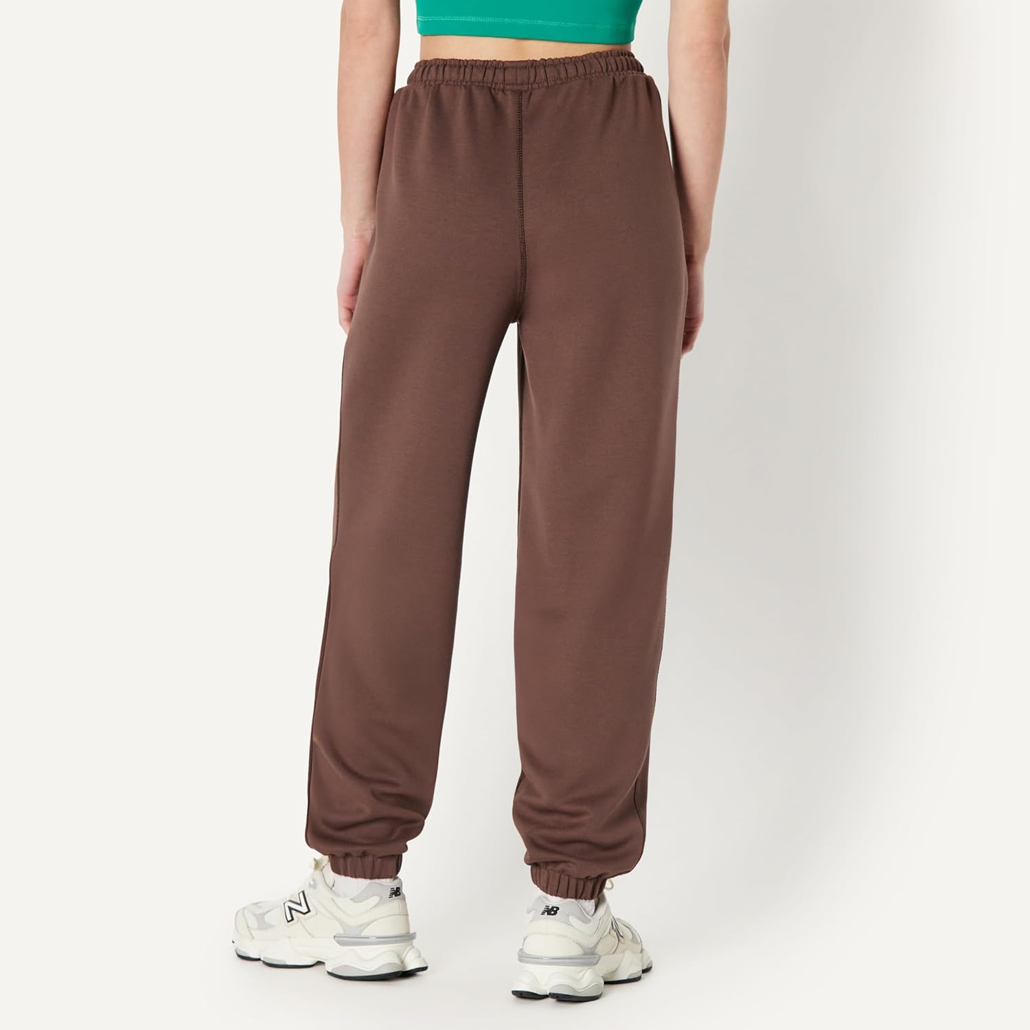 Thumbnail 2 de Amazon Essentials Women’s Athletic Mid-Rise Loose Fit Lounge & Workout Jogger Pants