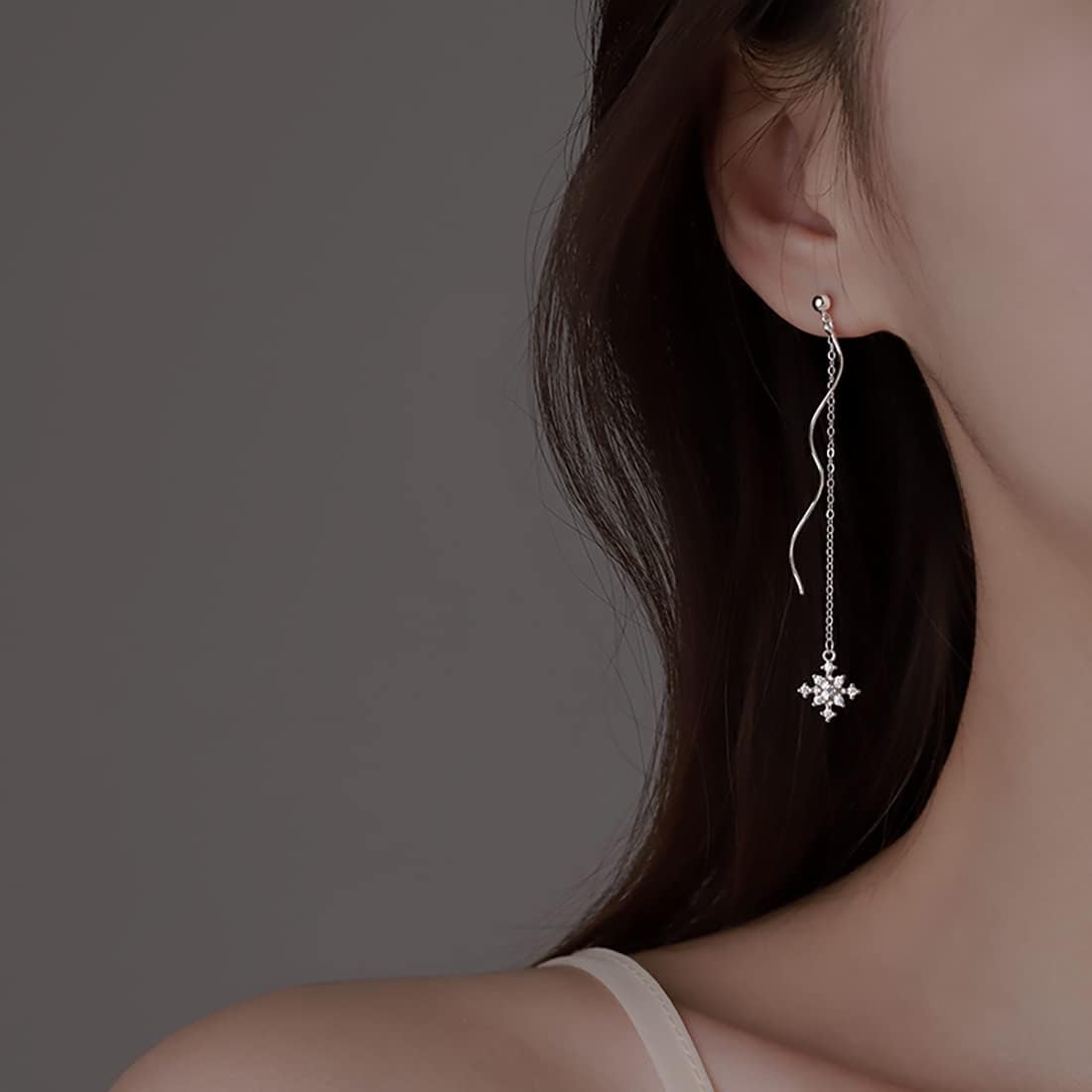Thumbnail 2 de SLUYNZ 925 Sterling Silber Schneeflocke Ohrringe mit Kette – zarte, schwebende Akzente für Damen