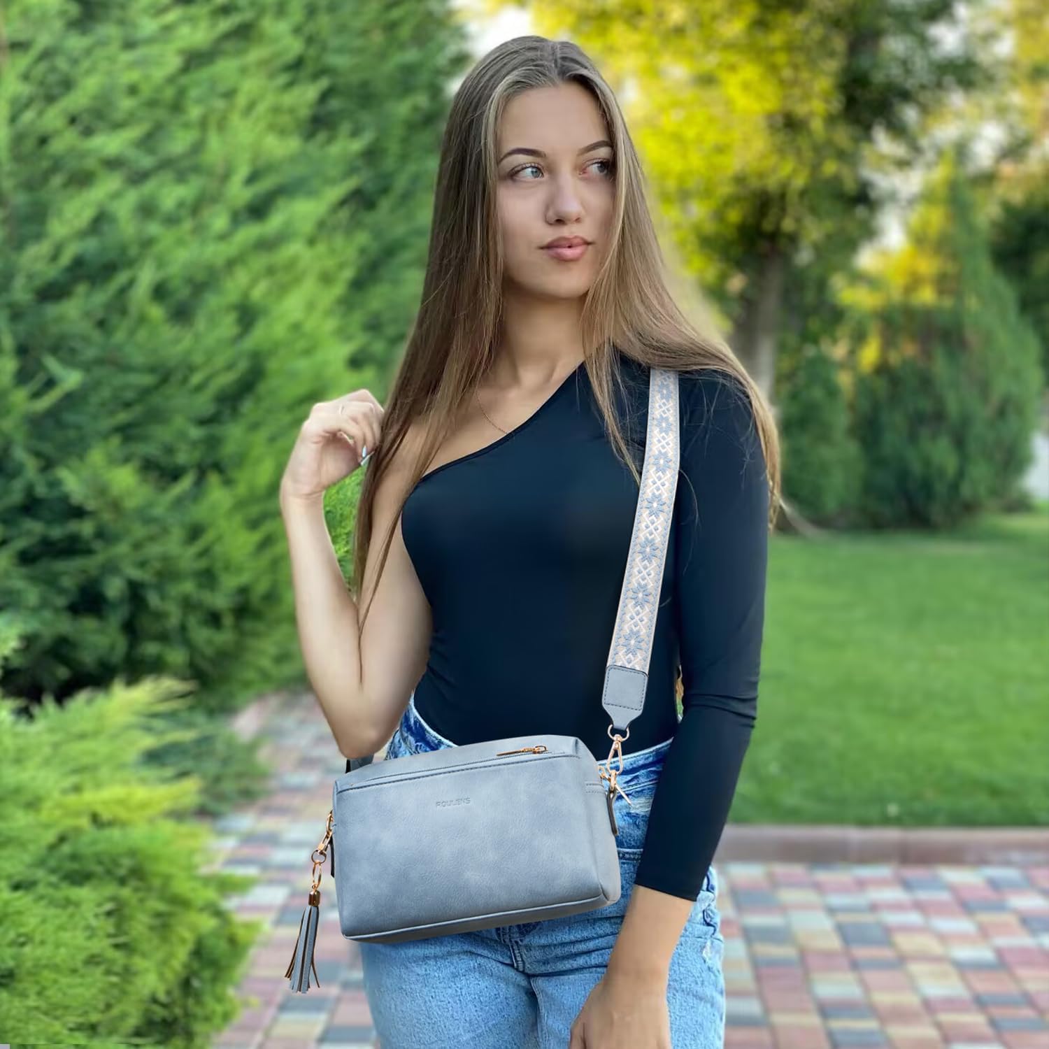 Detalle de Roulens Piccola Borsa a Tracolla Donna con 3 Scomparti Capienti: stile compatto e versatile