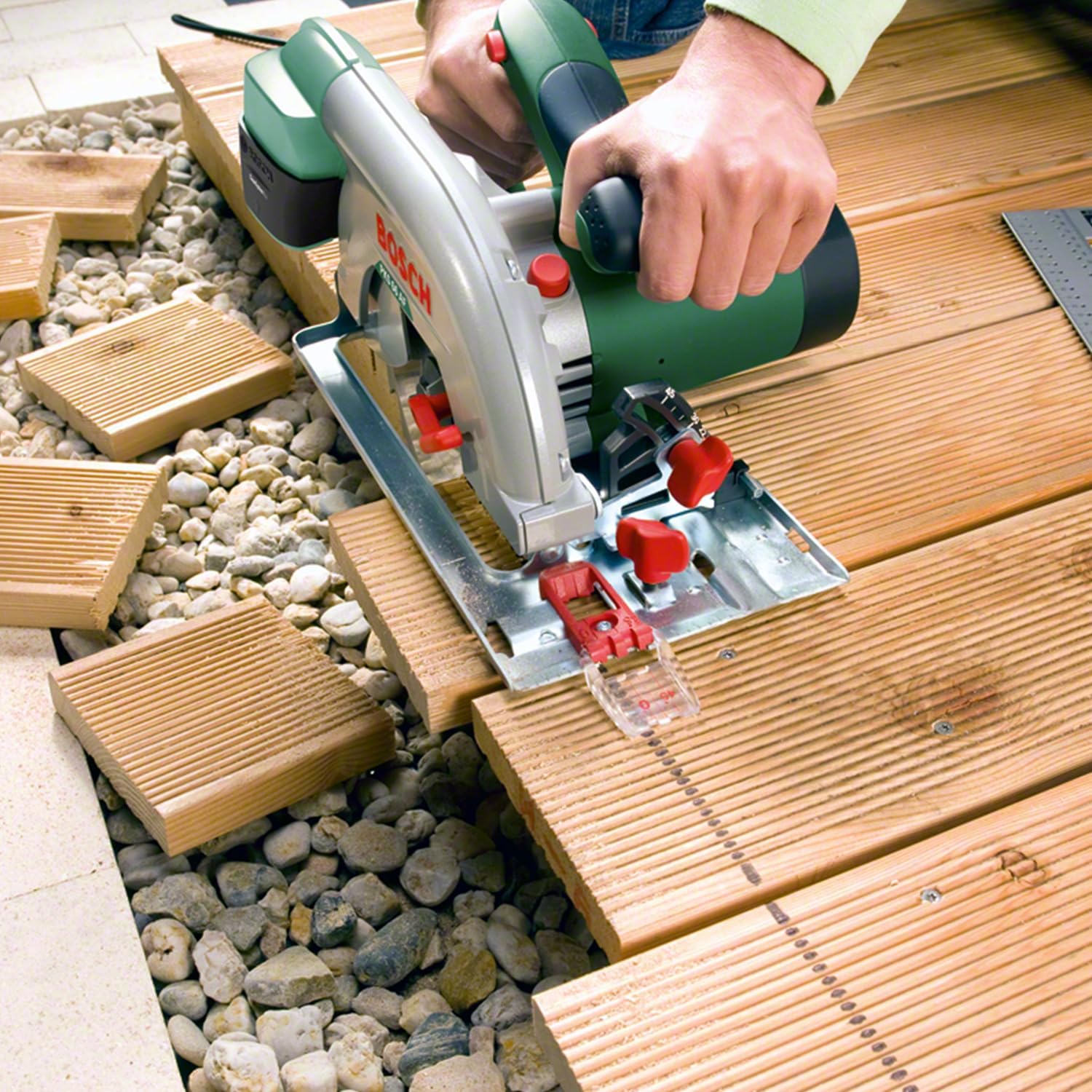 Thumbnail 1 de Bosch Kreissäge PKS 66 AF mit Führungsschienen-Set – 1.600 W, max. Schnitttiefe 66 mm