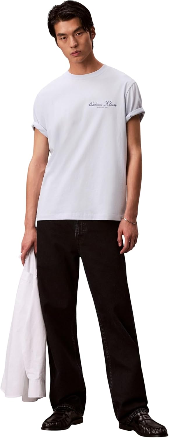 Detalle 2 de Calvin Klein 20s March Graphic Seasonal Fashi Lv04rf822g — Maglietta grafica uomo