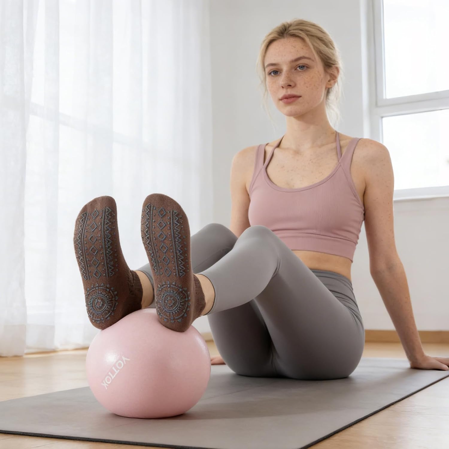 Detalle 1 de BISOUSOX Calcetines Yoga con Bolsa 3 Pares