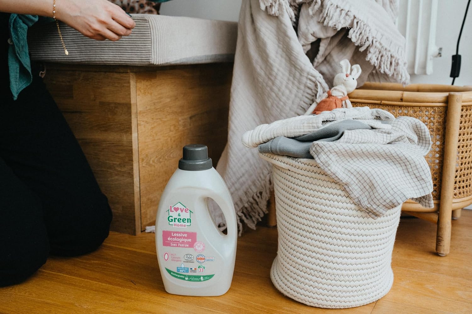 Thumbnail 2 de Love & Green Home Lessive écologique rechargeable sans parfum certifiée Dermatest 5 étoiles – 1,5 L (jusqu’à 33 lavages)