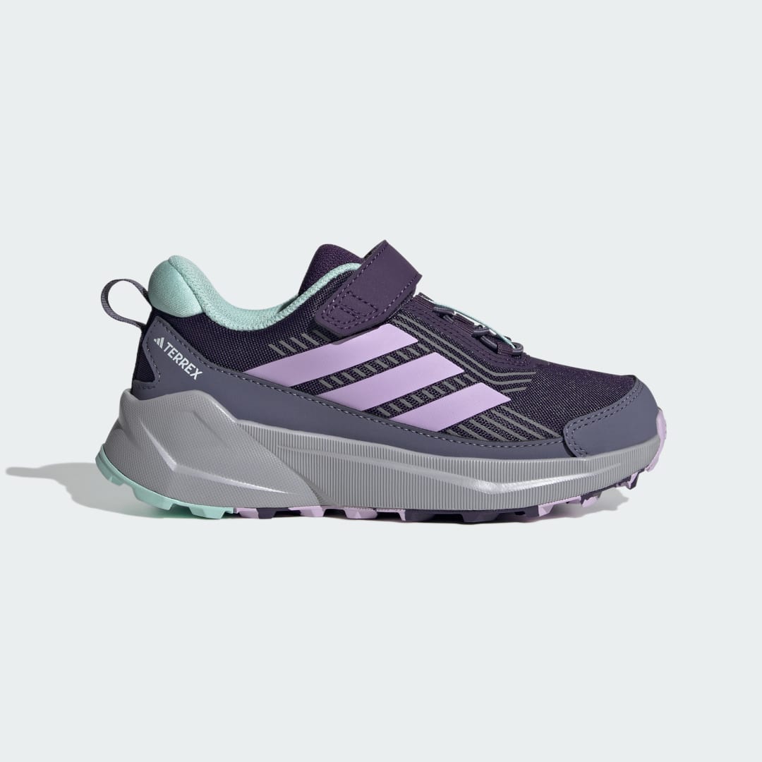 Detalle de Adidas Terrex Trailmaker 2, zapatilla de senderismo violeta