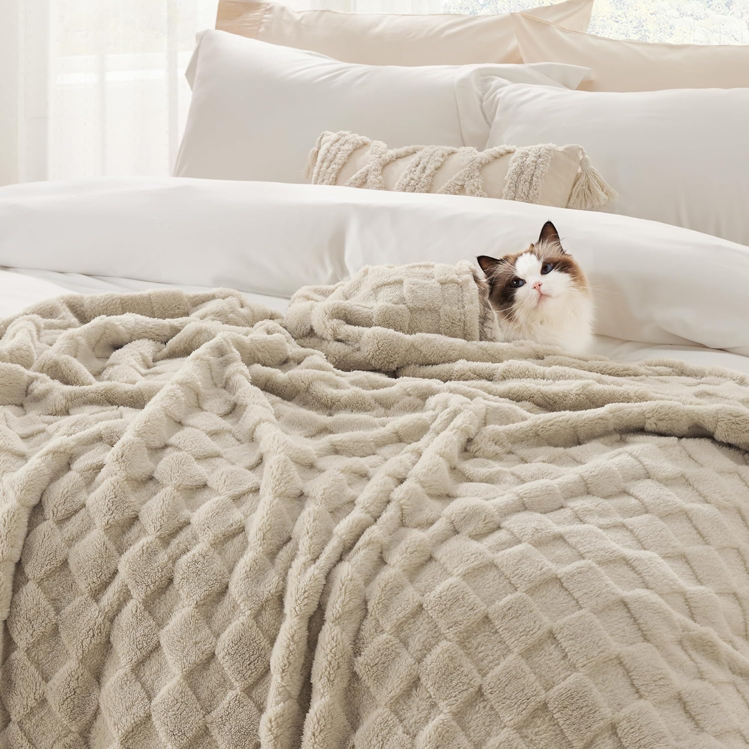 Thumbnail 4 de Bedsure Fleece Throw Blanket for Bed – Soft, Cosy Checkered Sherpa Throw (Beige, 150x200 cm)