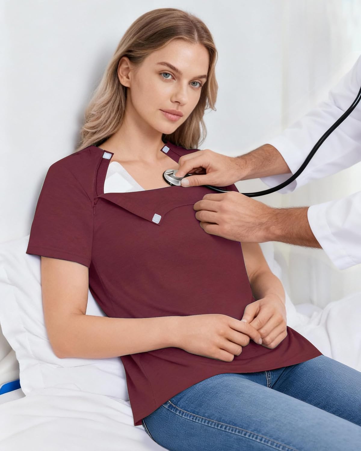 Detalle de AJOHC Adaptive Chemo Shirt in Poly-Viscose-Spandex