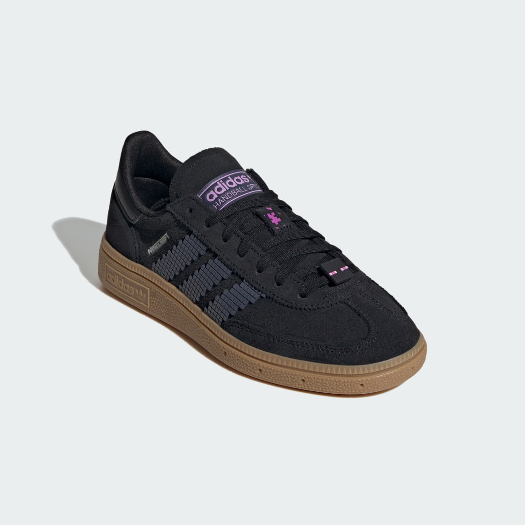 Detalle 2 de Adidas Handball Spezial x Minecraft: zapatilla negra para aficionados al handball