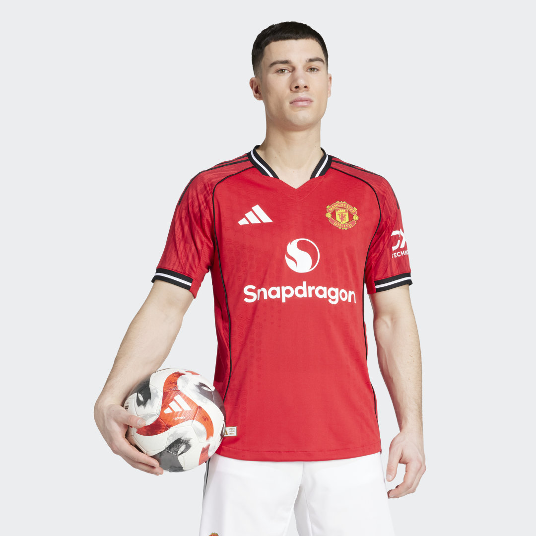 Detalle de Adidas camiseta Manchester United 25/26