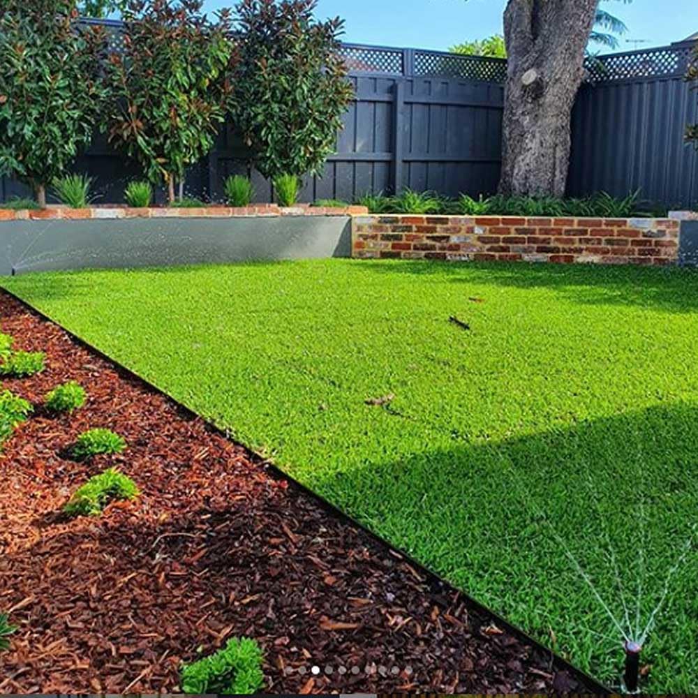 Detalle de Landscape edging 55 ft